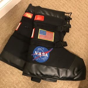Halloween astronaut boots